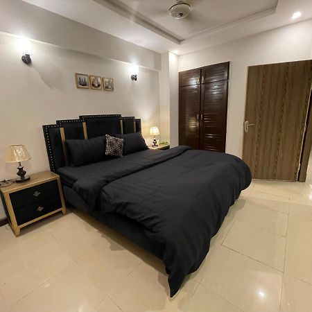 Freddy'S Luxury Family Apartments Islamabad Exterior foto